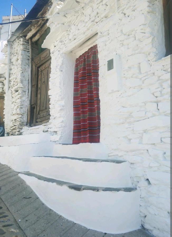 La Maestra Vila Trevélez Exterior foto