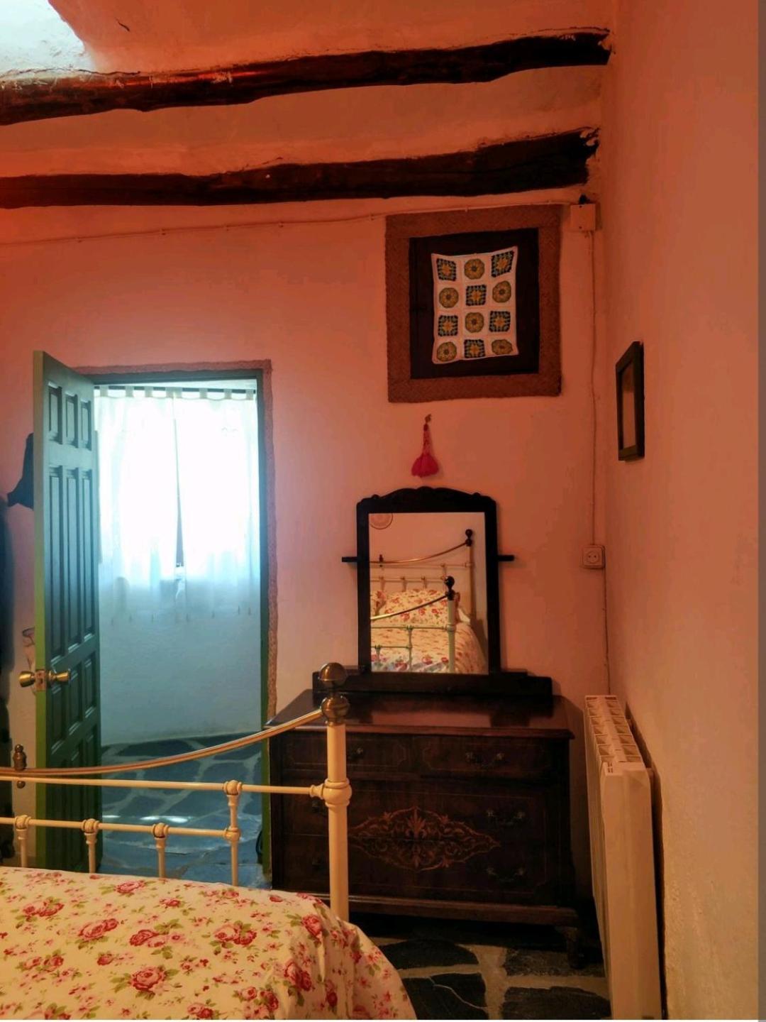 La Maestra Vila Trevélez Quarto foto